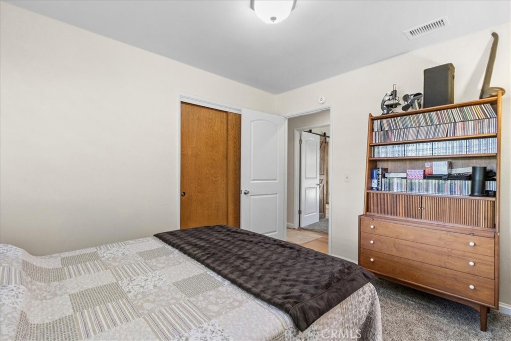 2160 John Property Photo 29