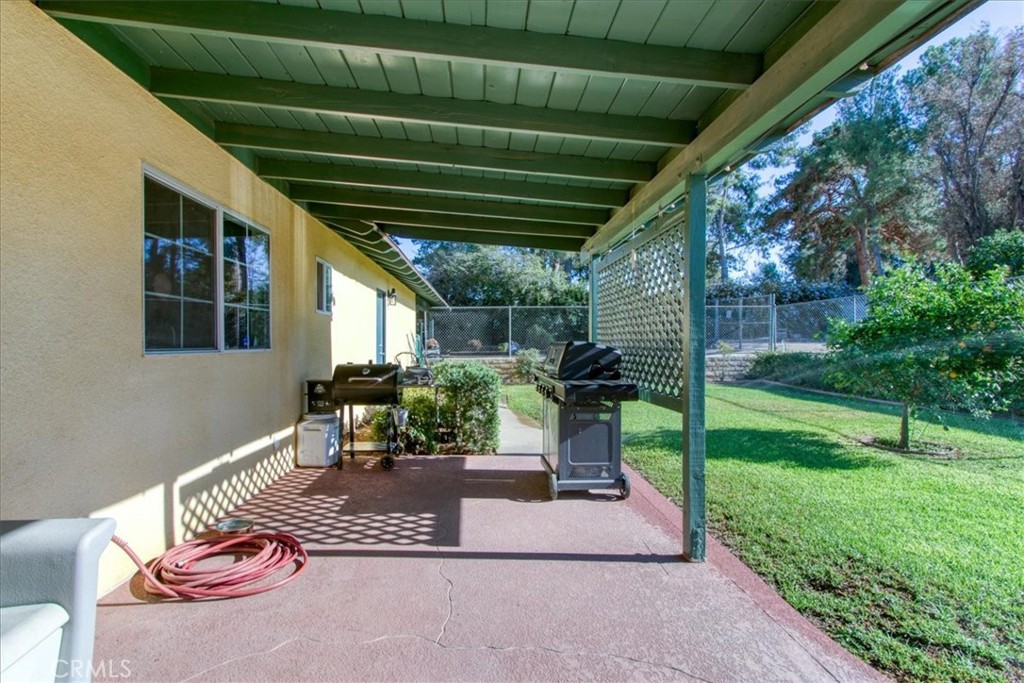 2160 John Property Photo 36