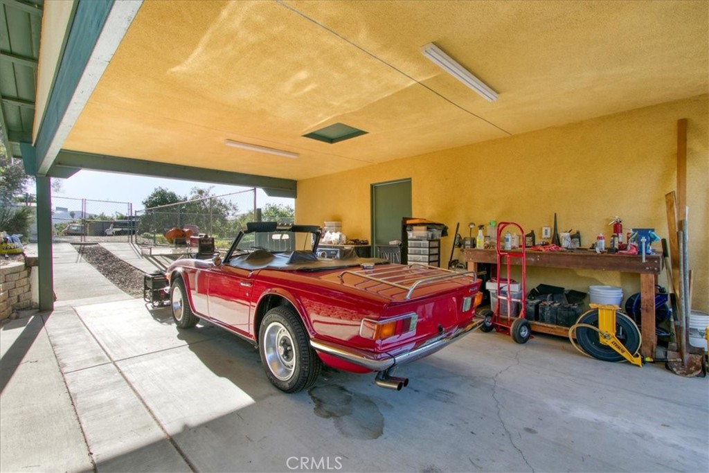2160 John Property Photo 48