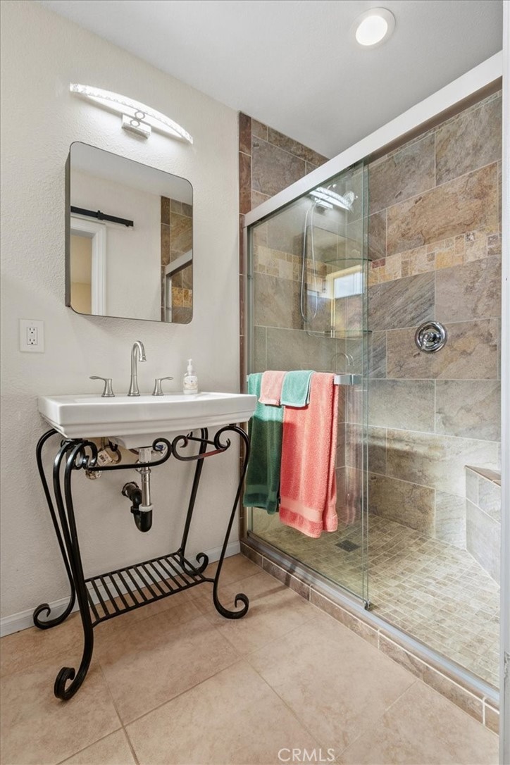 2160 John Property Photo 60