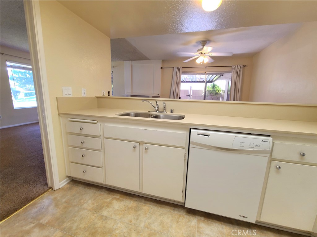 832 Ardmore Circle Property Photo 7