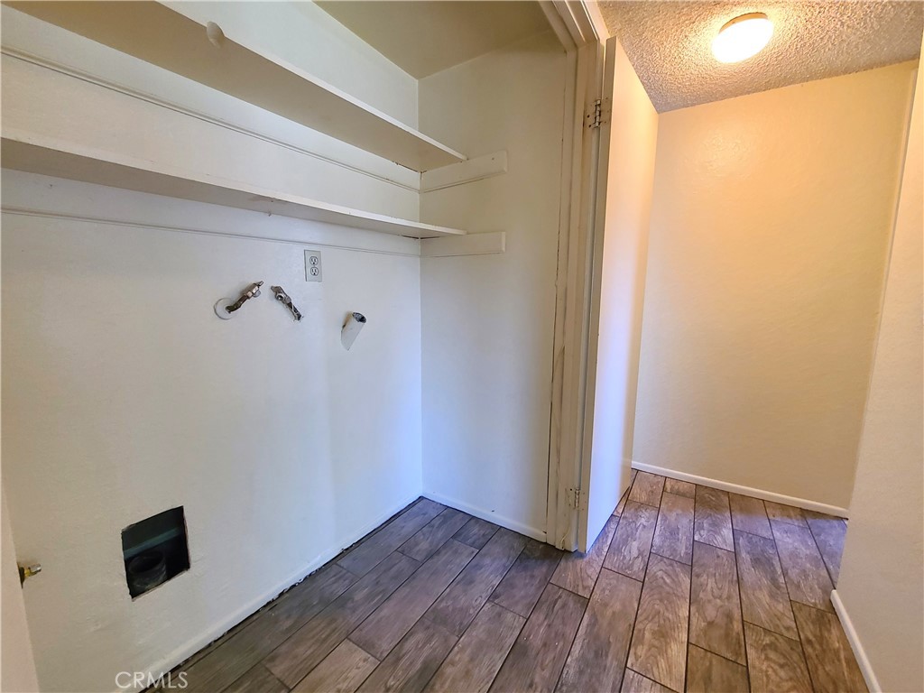 832 Ardmore Circle Property Photo 8