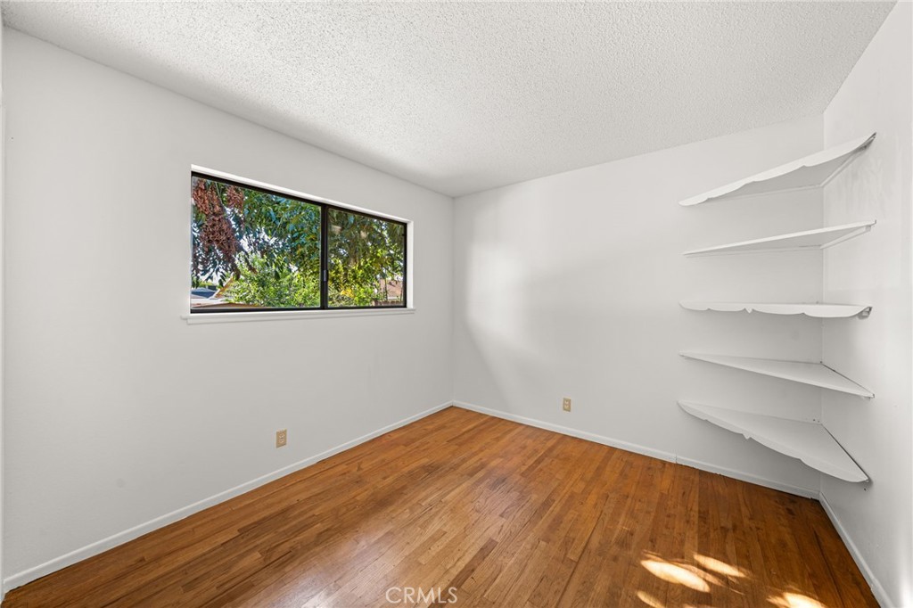 310 S Ash Street Property Photo 14