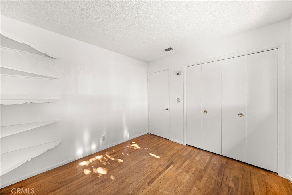 310 S Ash Street Property Photo 15