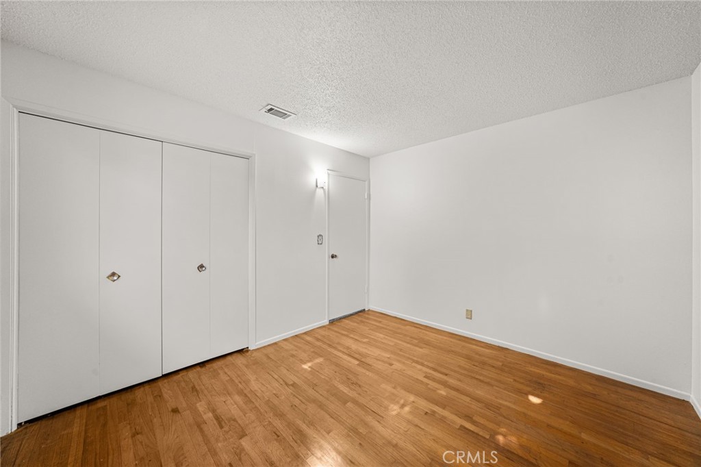 310 S Ash Street Property Photo 17
