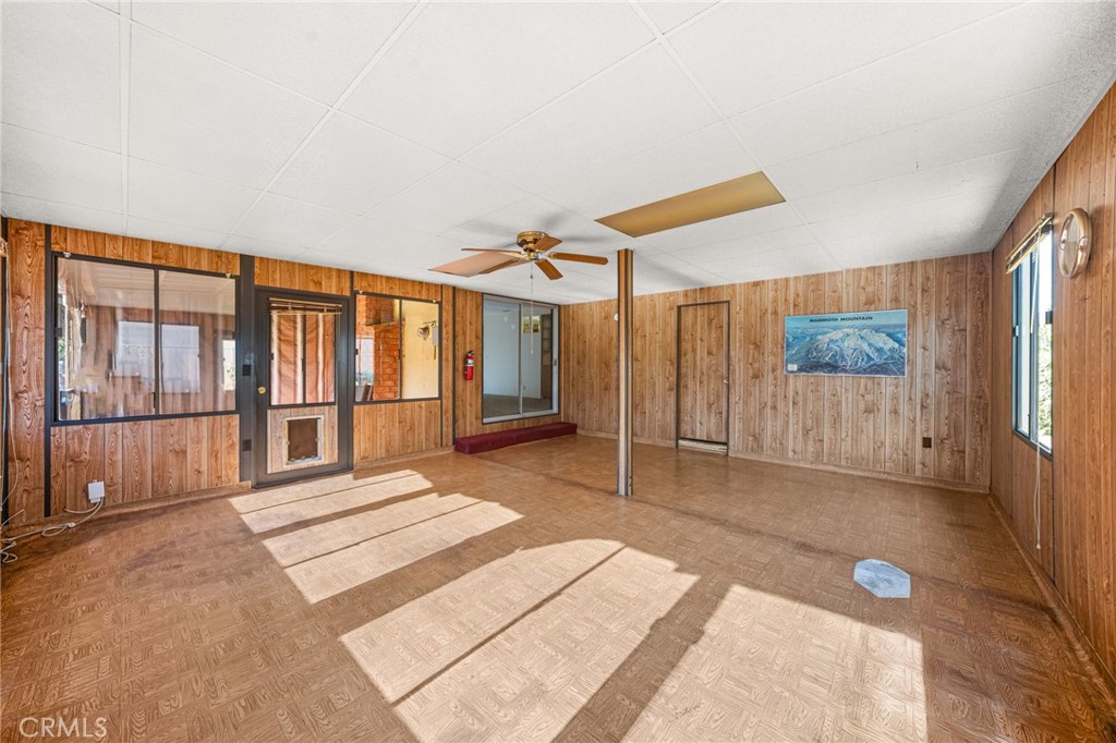 310 S Ash Street Property Photo 19