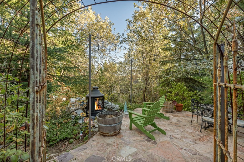 28782 Cedar Drive Property Photo 3