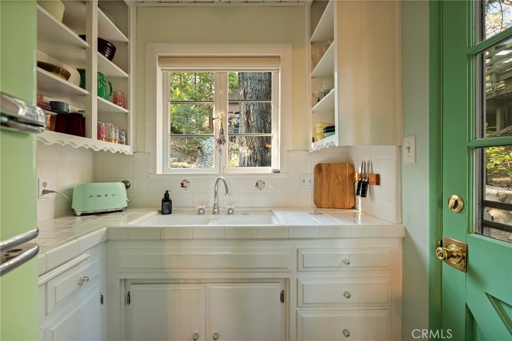 28782 Cedar Drive Property Photo 11