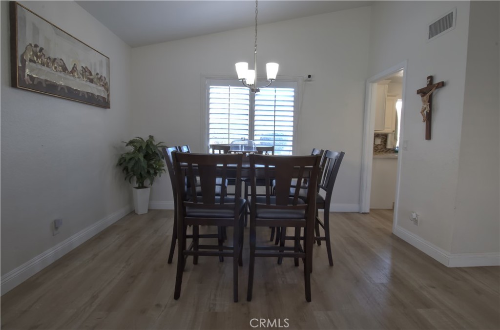 16429 Trelaney Property Photo 5