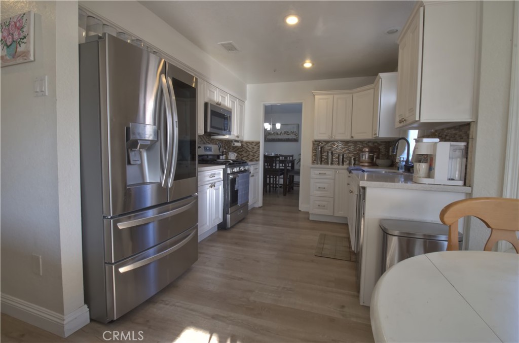 16429 Trelaney Property Photo 7