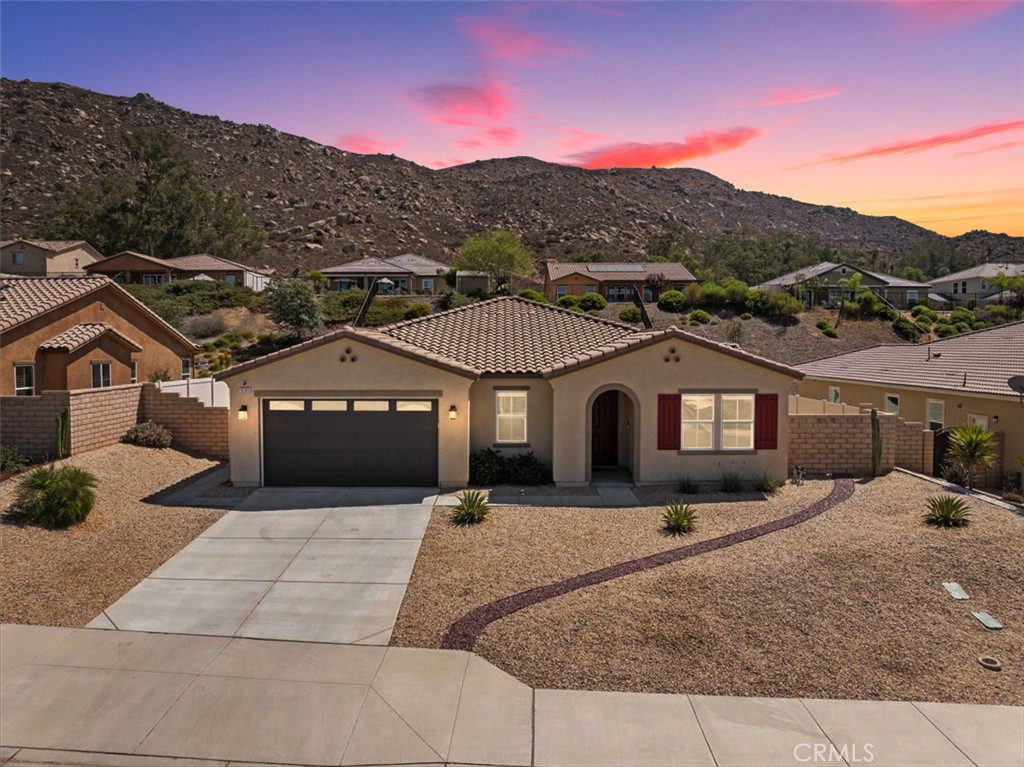 10380 Prospector Lane Property Photo 4