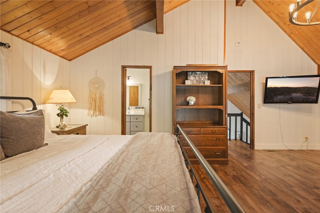 27332 Pinewood Property Photo 12