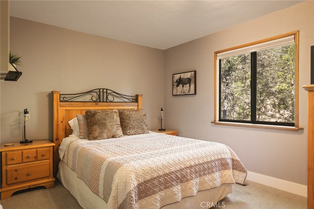 27332 Pinewood Property Photo 15