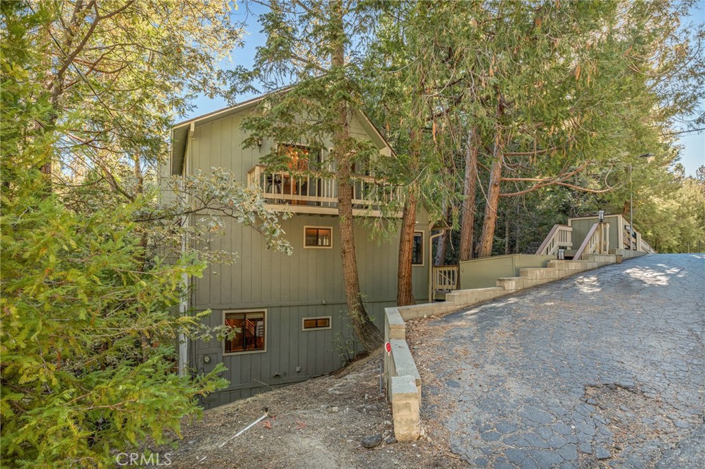 27332 Pinewood Property Photo 29