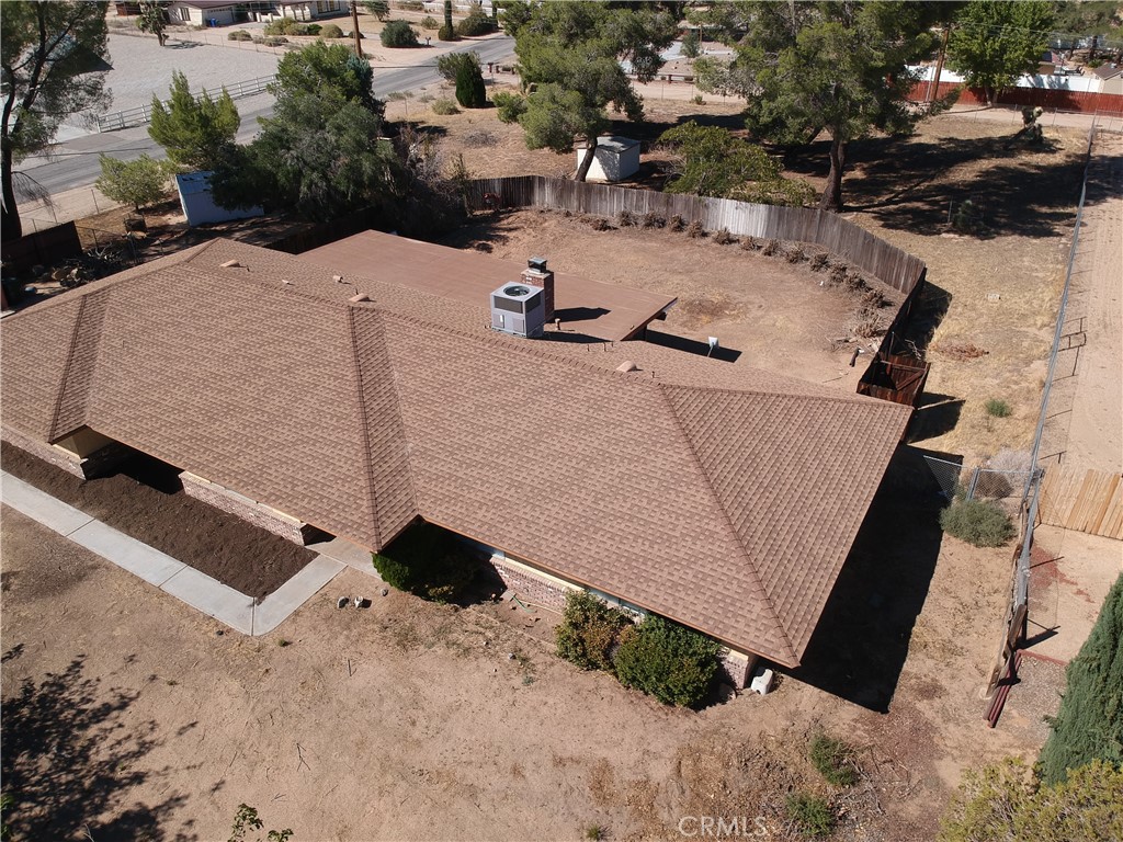 19430 Tomahawk Road Property Photo 6