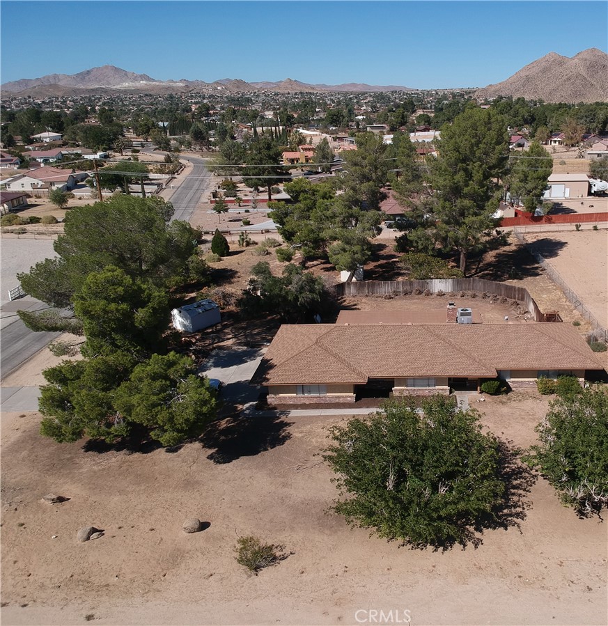 19430 Tomahawk Road Property Photo 10