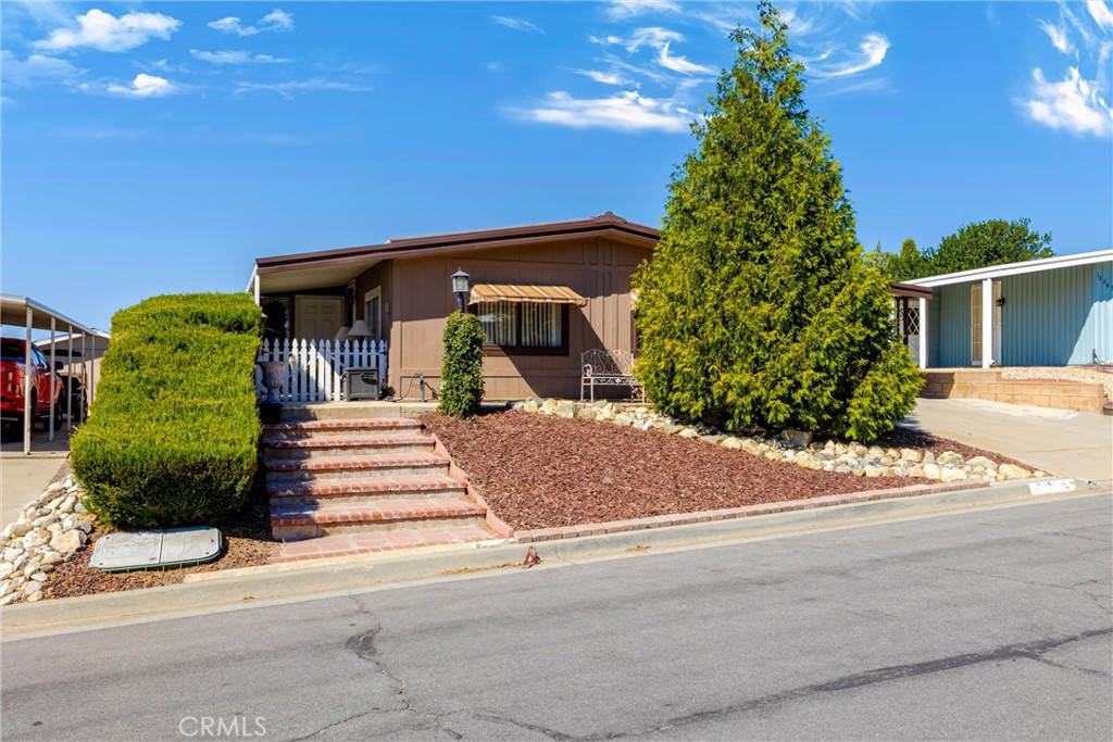 10293 Overland Trail Property Photo 2