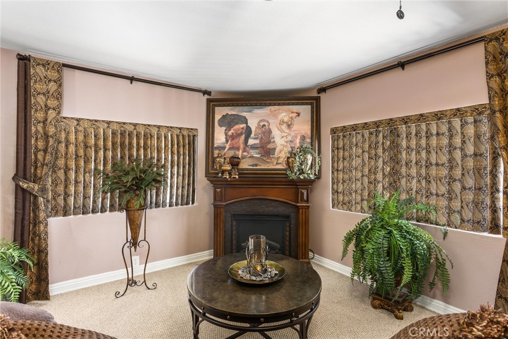 10293 Overland Trail Property Photo 7