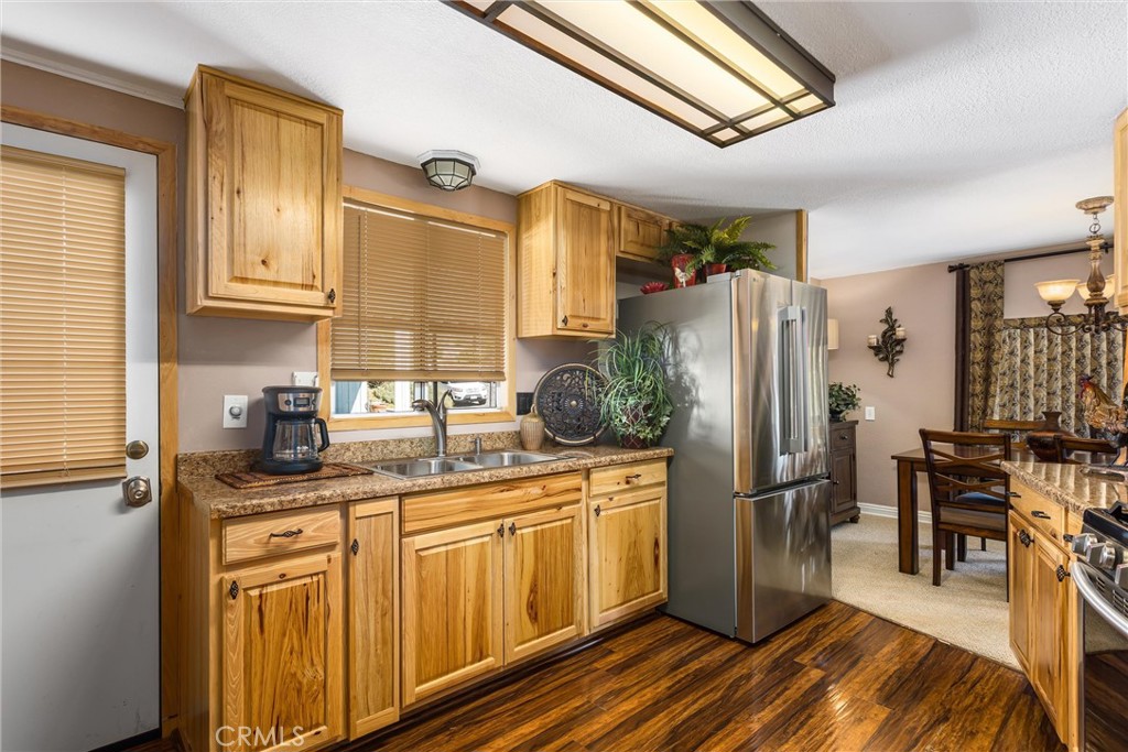 10293 Overland Trail Property Photo 12