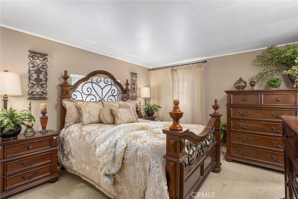 10293 Overland Trail Property Photo 17