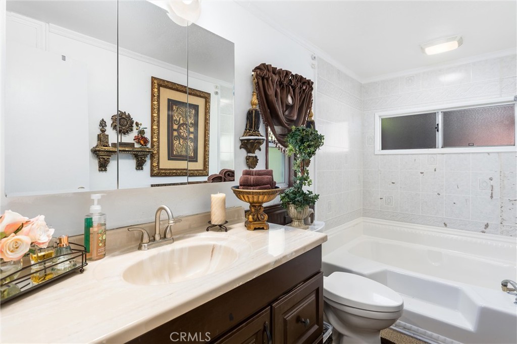 10293 Overland Trail Property Photo 18