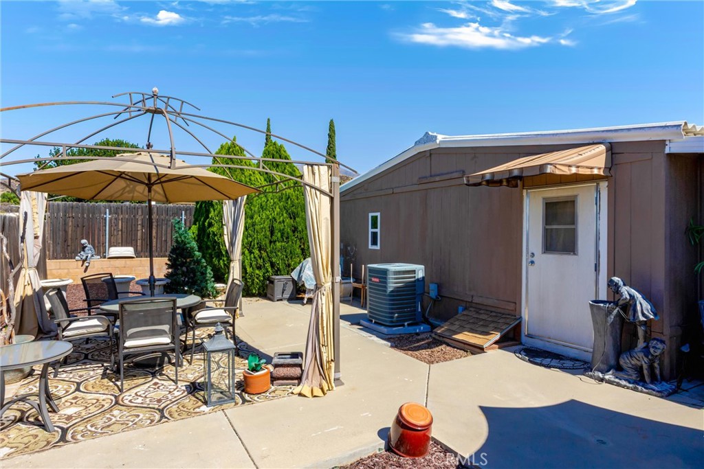 10293 Overland Trail Property Photo 24