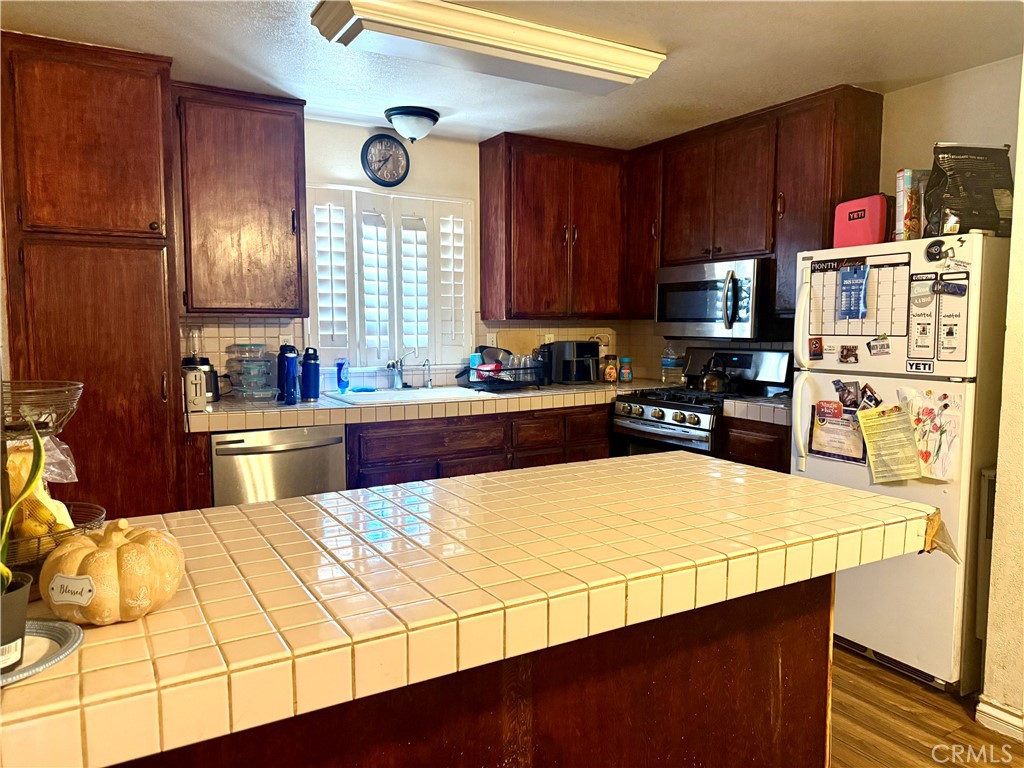 1603 James Court Property Photo 5