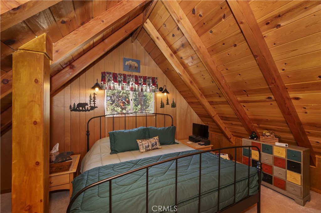 698 Highland Property Photo 19