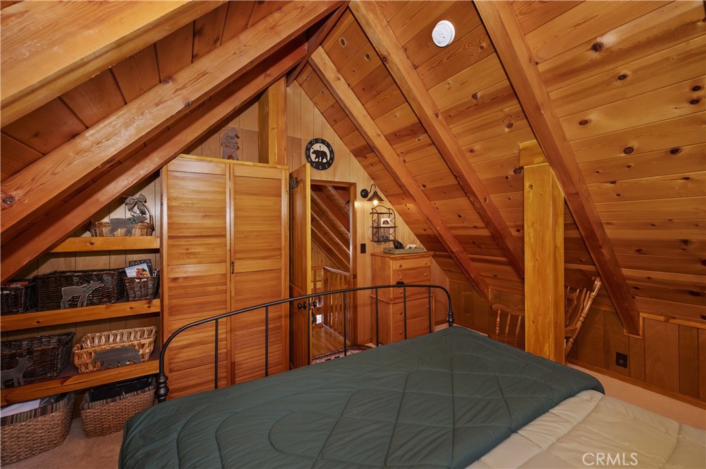 698 Highland Property Photo 21