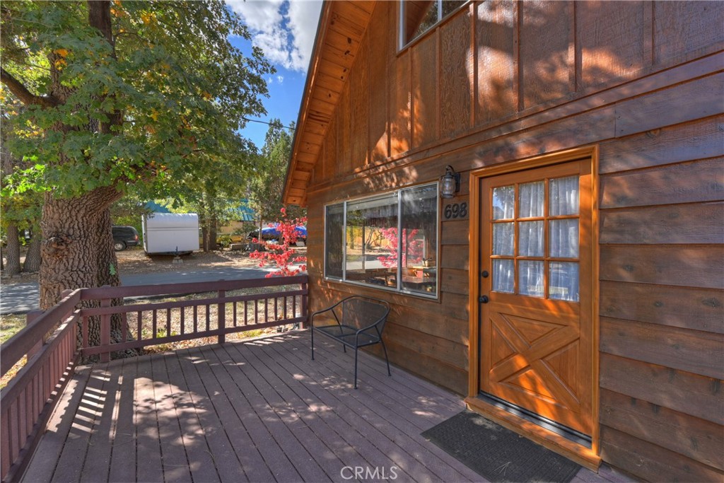 698 Highland Property Photo 27