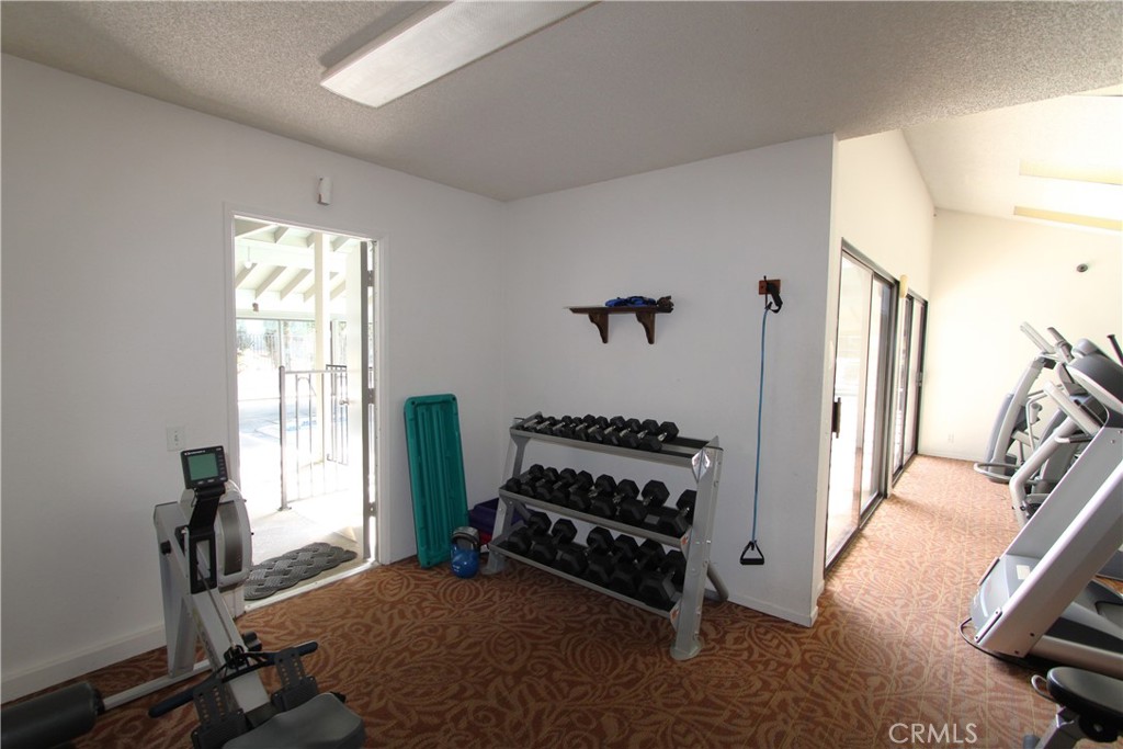 234 E Fern 101 Property Photo 4