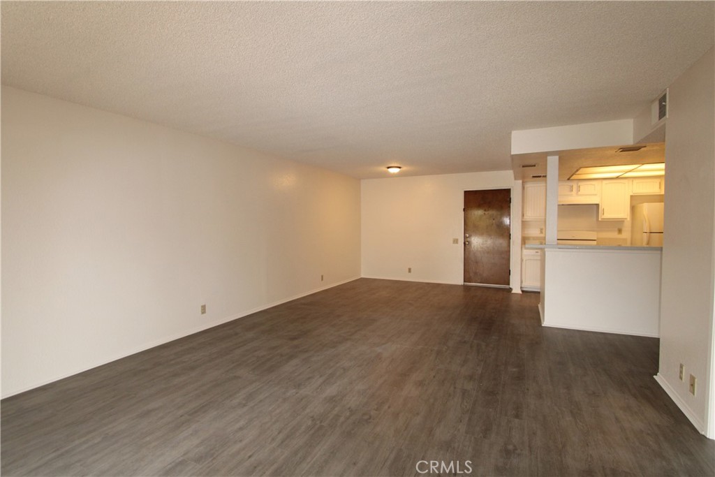234 E Fern 101 Property Photo 7