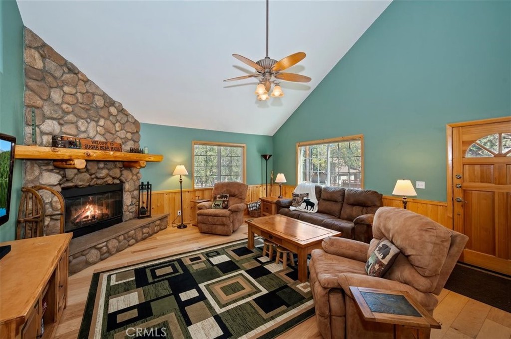 340 Santa Barbara Avenue Property Photo 10