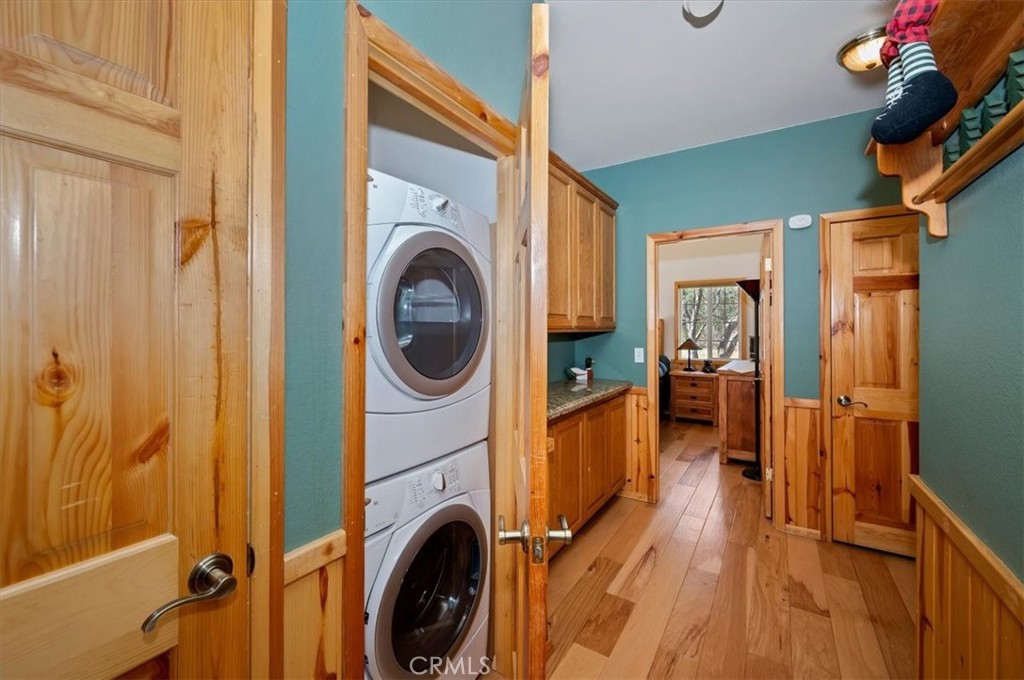 340 Santa Barbara Avenue Property Photo 19