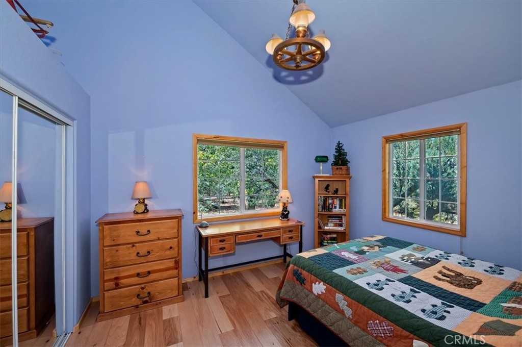 340 Santa Barbara Avenue Property Photo 24
