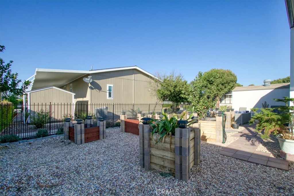 1300 W Menlo 155 Property Photo 33