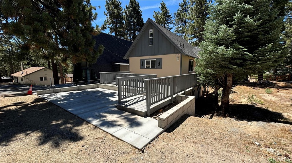 33283 Holcomb Creek Property Photo 1