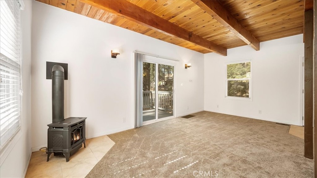 33283 Holcomb Creek Property Photo 6