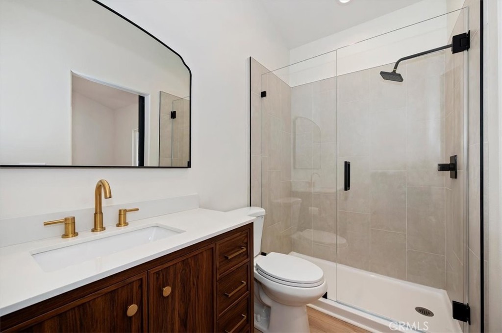 40166 Esterly Lane Property Photo 13