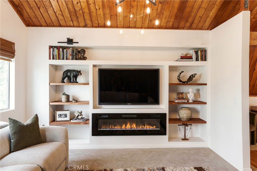 1144 Scenic Property Photo 29