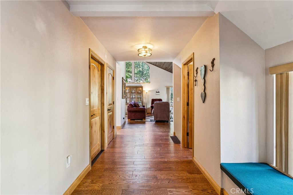 557 Brentwood Property Photo 13