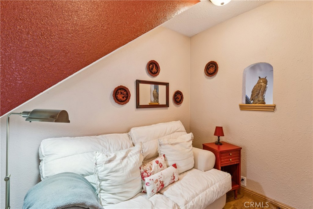 557 Brentwood Property Photo 21