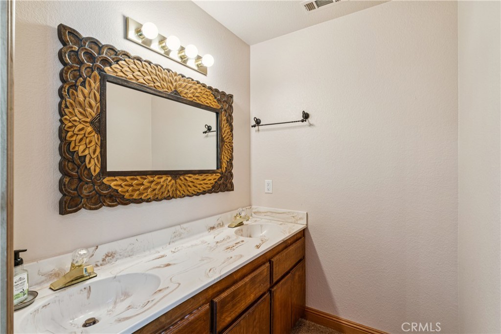 557 Brentwood Property Photo 22