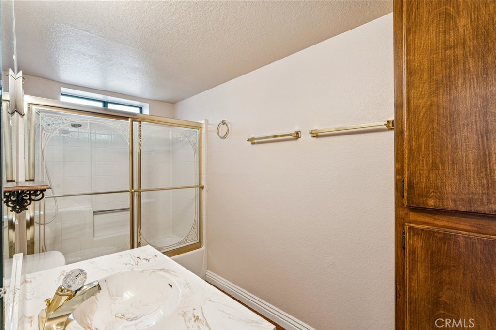 557 Brentwood Property Photo 24