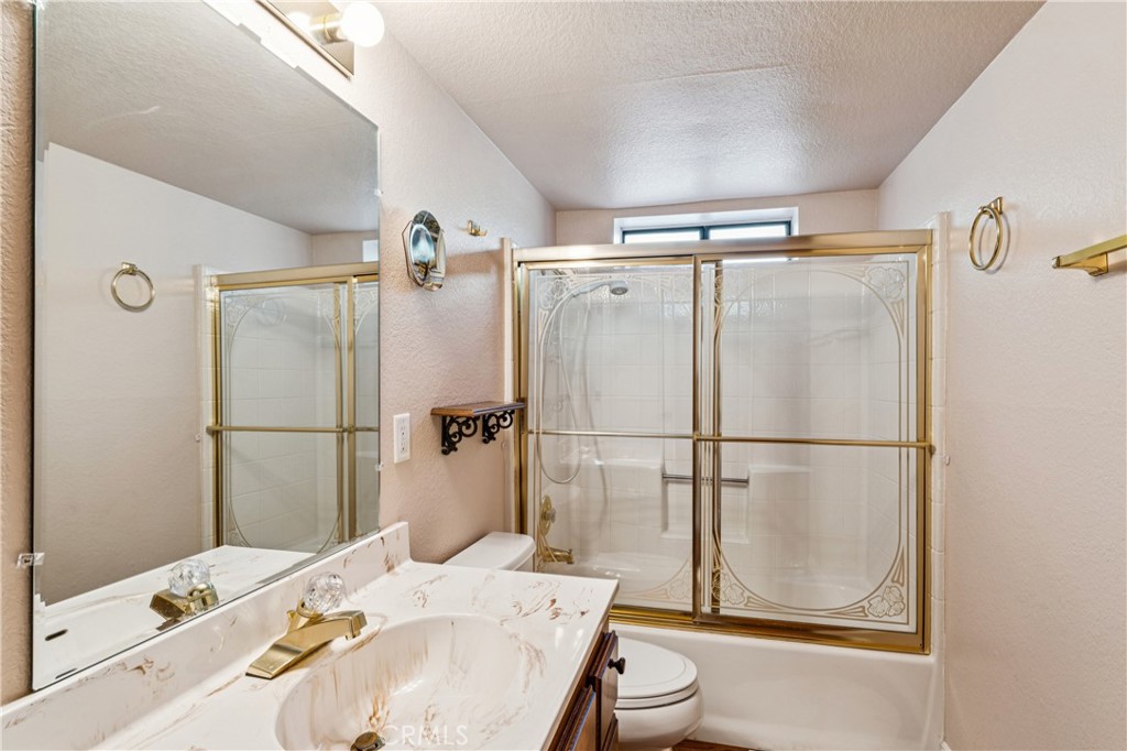 557 Brentwood Property Photo 25
