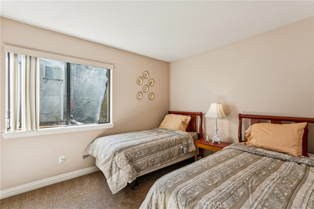 557 Brentwood Property Photo 26