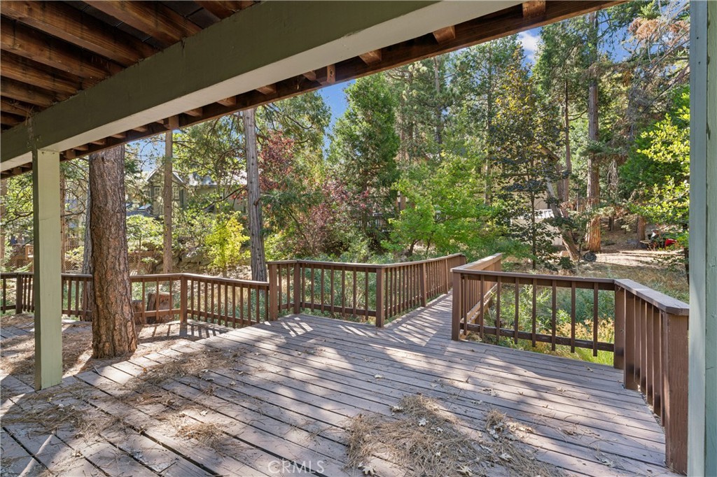 557 Brentwood Property Photo 32