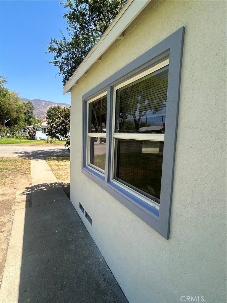 4593 N E Street A Property Photo 3