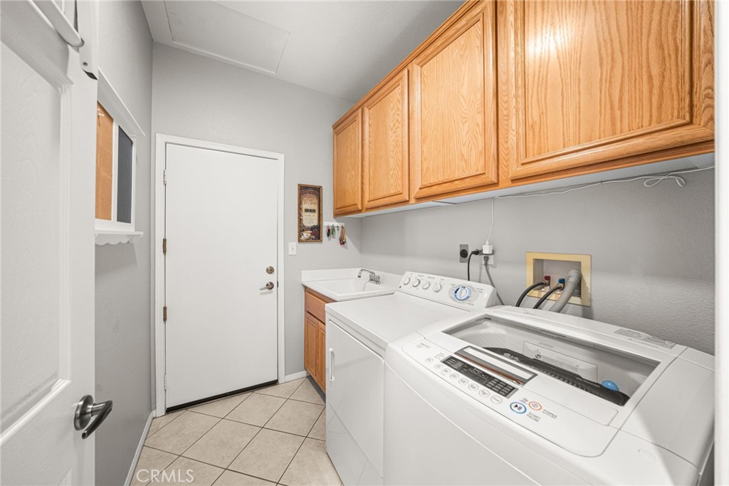 1403 Trinidad Property Photo 7