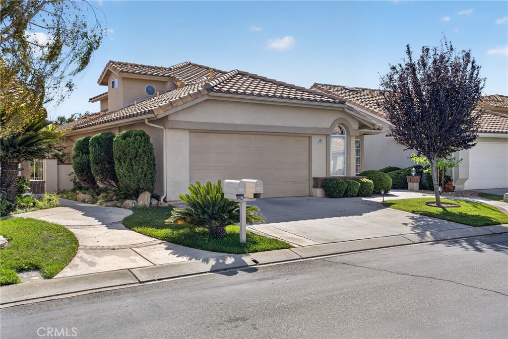 6048 Spanish Trail Cv Property Photo 3